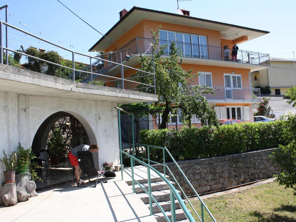 Apartments Vesna Опатия Екстериор снимка