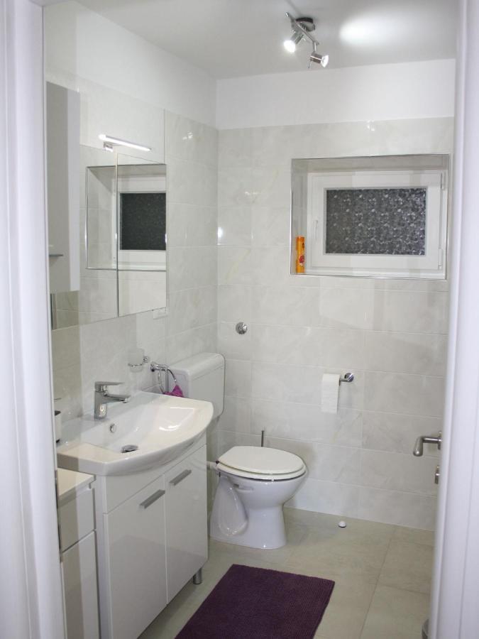 Apartments Vesna Опатия Екстериор снимка