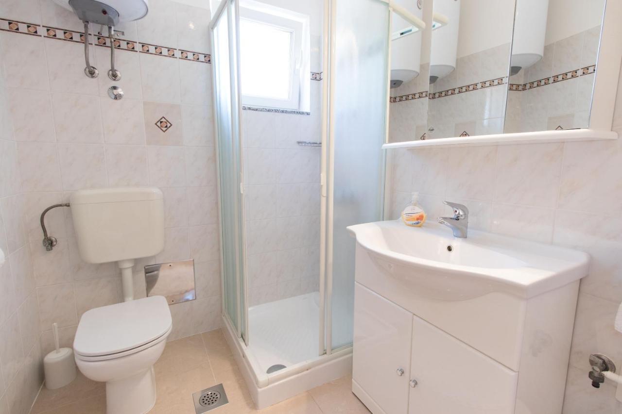 Apartments Vesna Опатия Екстериор снимка