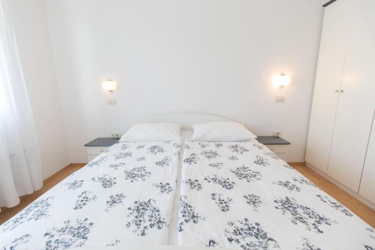 Apartments Vesna Опатия Екстериор снимка