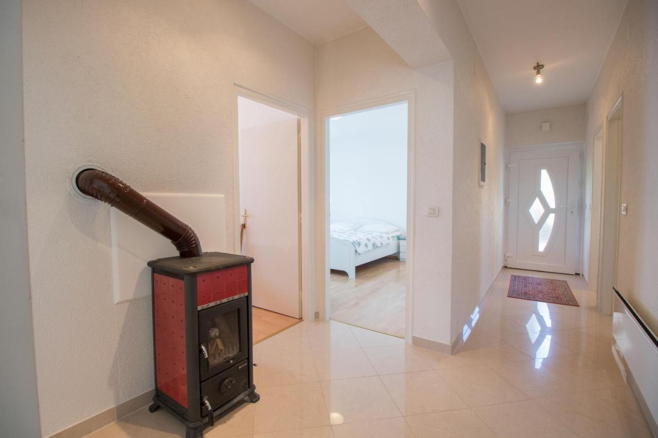 Apartments Vesna Опатия Екстериор снимка