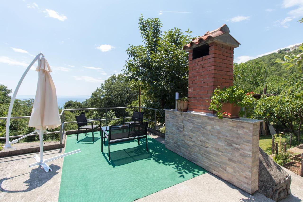 Apartments Vesna Опатия Екстериор снимка