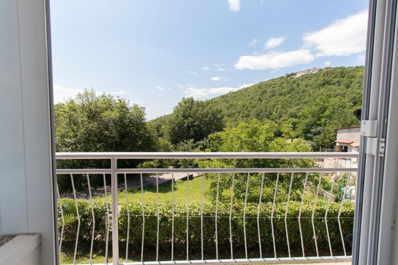 Apartments Vesna Опатия Екстериор снимка