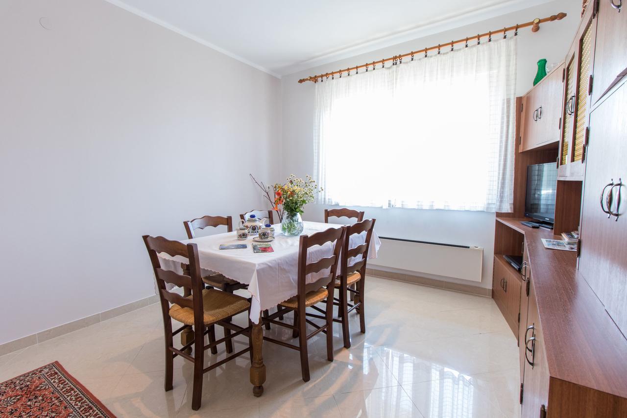 Apartments Vesna Опатия Екстериор снимка