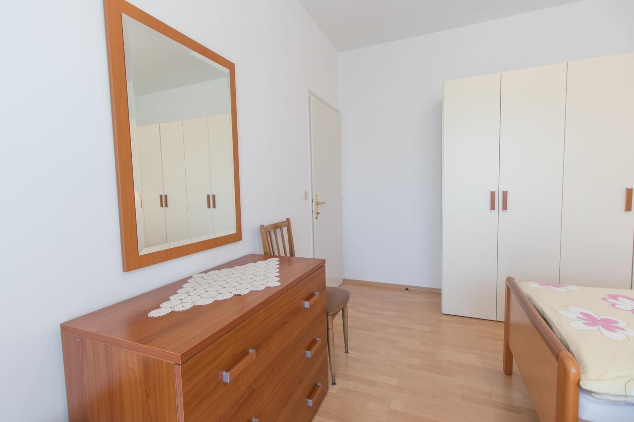 Apartments Vesna Опатия Екстериор снимка