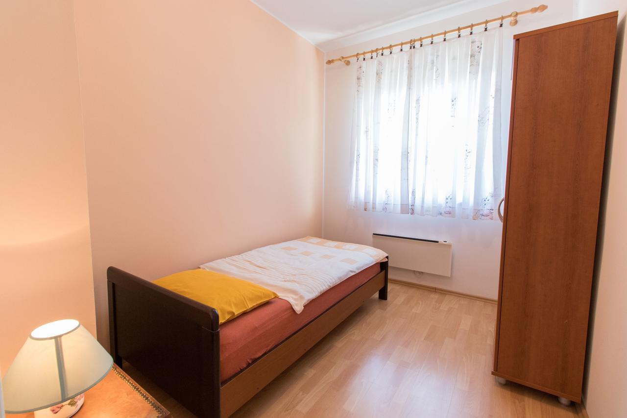 Apartments Vesna Опатия Екстериор снимка