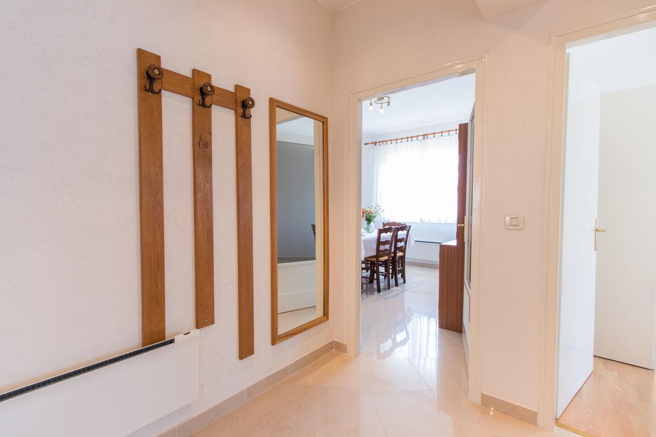 Apartments Vesna Опатия Екстериор снимка